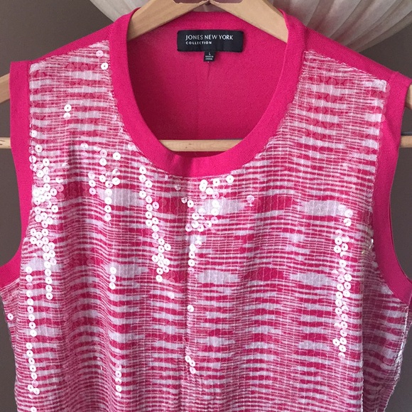 Jones New York Sequin Magenta Top.1854 - Picture 3 of 3